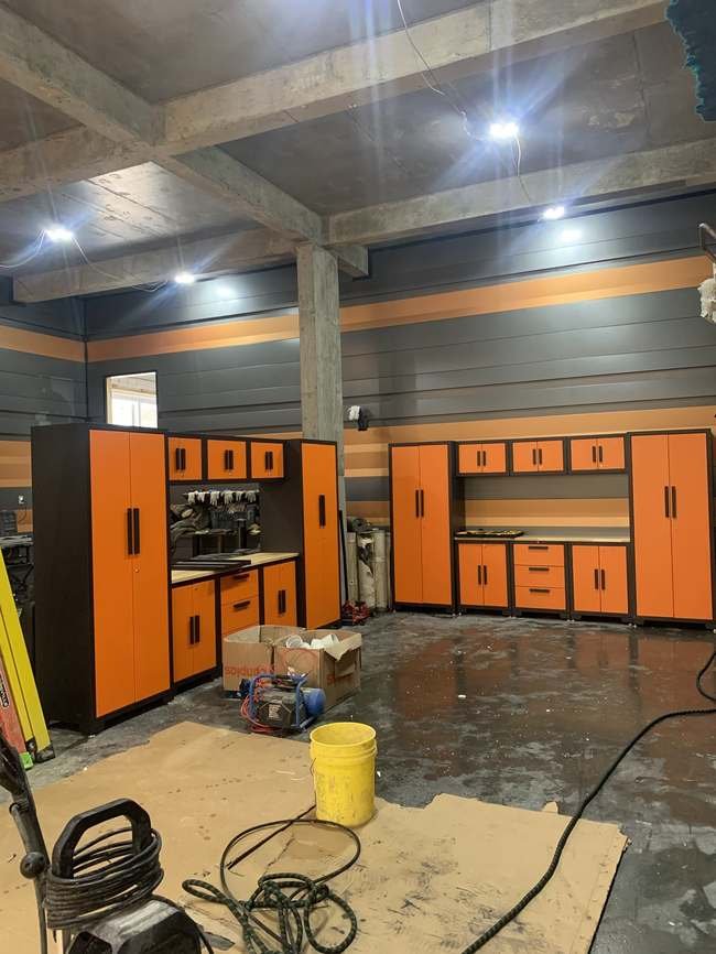 Aménagement commercial — garage d'atelier